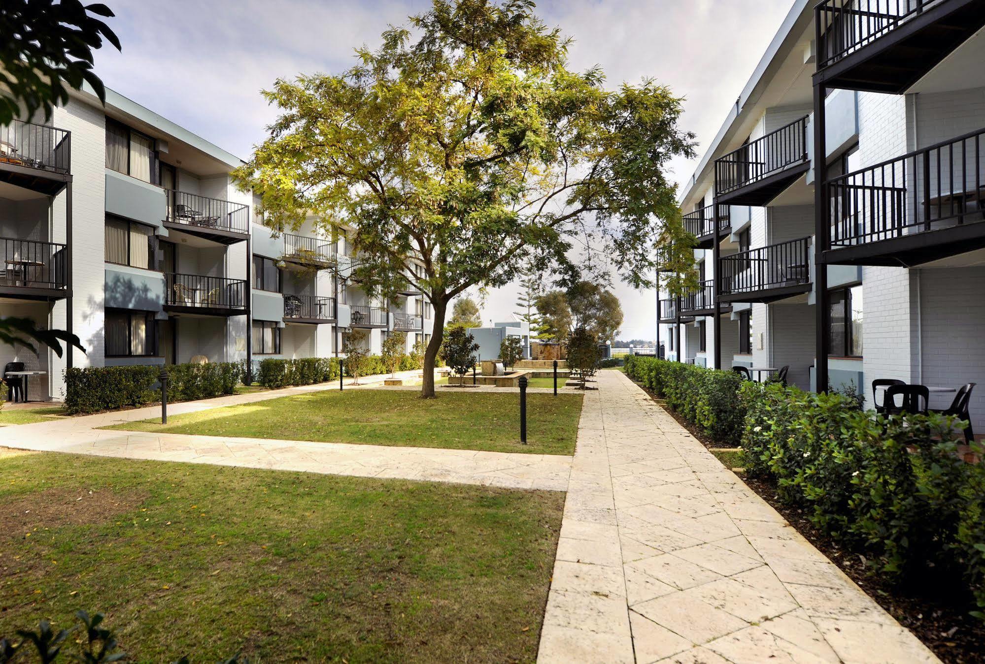 Lodestar Waterside Apartments Perth Esterno foto