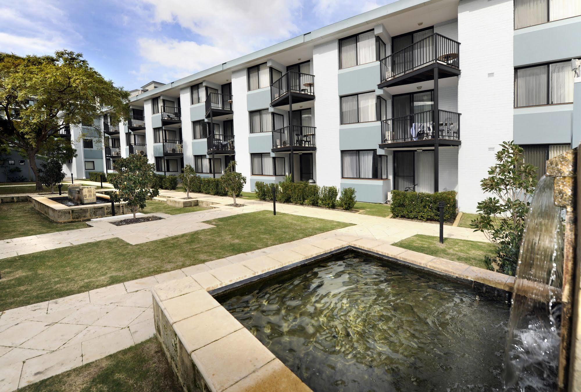 Lodestar Waterside Apartments Perth Esterno foto