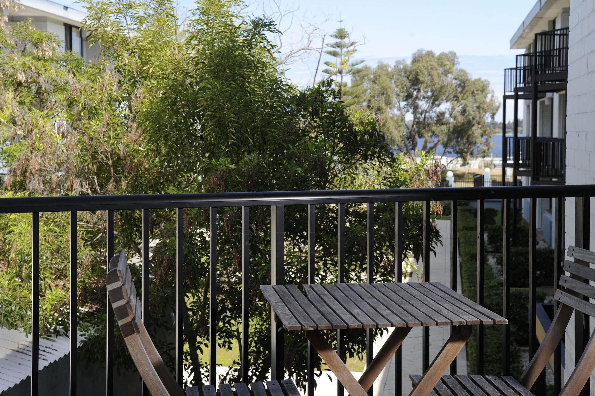 Lodestar Waterside Apartments Perth Esterno foto