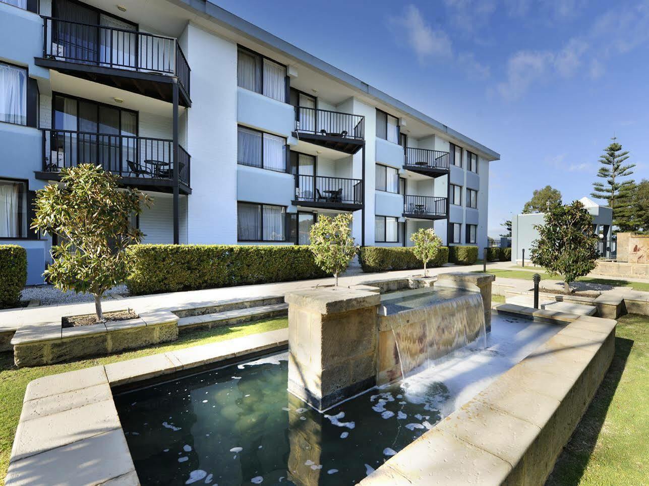 Lodestar Waterside Apartments Perth Esterno foto